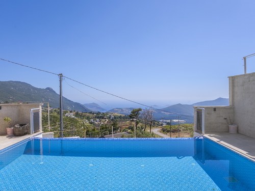  gece  -  Kasım
  | Kalkan Üzümlü'de Deniz Manzaralı 8 Kişilik Muhafazakar Villa